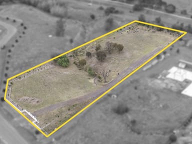 Property 18 Cobblestone Road, BATESFORD VIC 3213 IMAGE 0