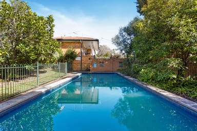 Property 779 Cavendish Road, HOLLAND PARK QLD 4121 IMAGE 0