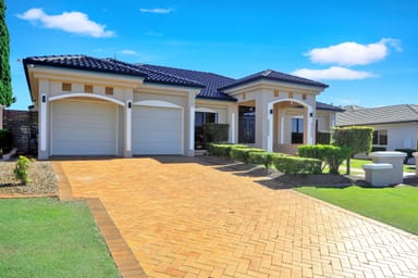 Property 6 Robina Drive, AVOCA QLD 4670 IMAGE 0