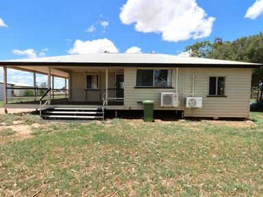 Property 4 Russell Street, Wallumbilla QLD 4428 IMAGE 0