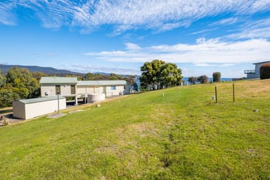 Property 14 Wedge Court, Binalong Bay TAS 7216 IMAGE 0