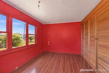 Property 4 Trueman Crescent, MOWBRAY TAS 7248 IMAGE 0