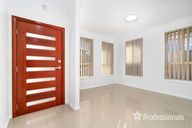 Property 8B Minnamurra Circuit, Prestons NSW 2170 IMAGE 0