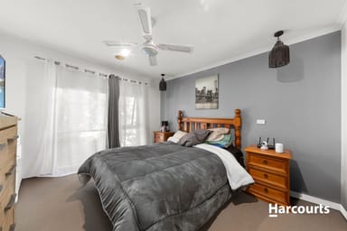 Property 5 Malcolm Crt, Pakenham VIC 3810 IMAGE 0