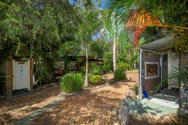 Property 65 Bunns Road, APPLE TREE CREEK QLD 4660 IMAGE 0