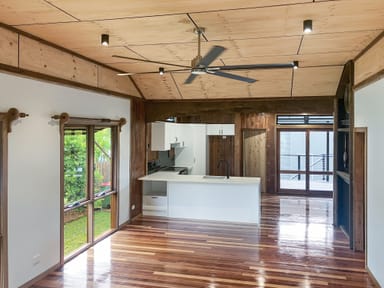 Property 18 Oxley Parade, DUNWICH QLD 4183 IMAGE 0