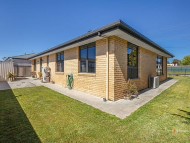 Property Unit 2, 57a Saunders Street, WYNYARD TAS 7325 IMAGE 0