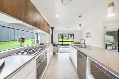 Property 5 Cottonwood Close, Bolwarra NSW 2320 IMAGE 0