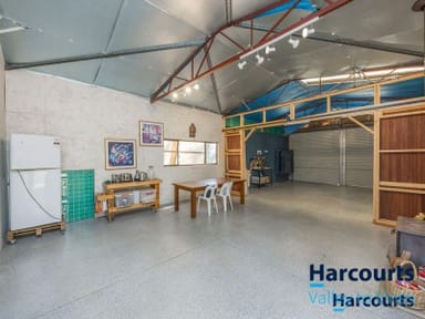 Property 35 Lorikeet Court, CHITTERING WA 6084 IMAGE 0