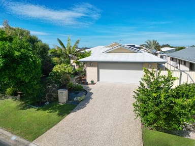 Property 76 Pentas Drive, Bongaree QLD 4507 IMAGE 0