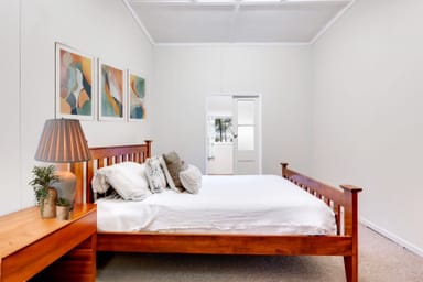 Property GAILES QLD 4300 IMAGE 0
