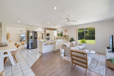 Property 20 Glenfinnan Court, Forest Glen QLD 4556 IMAGE 0