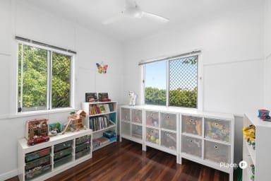 Property 745 Cavendish Road, Holland Park QLD 4121 IMAGE 0