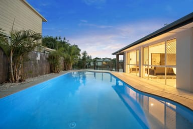 Property 4 Alvarado Court, Broadbeach Waters QLD 4218 IMAGE 0