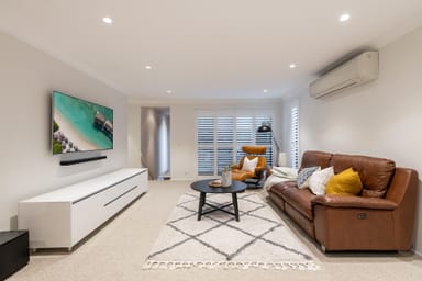 Property 19 Glenhaven Place, OYSTER BAY NSW 2225 IMAGE 0