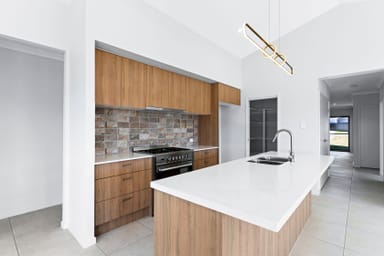 Property 15 Fathom Court, Burrum Heads QLD 4659 IMAGE 0