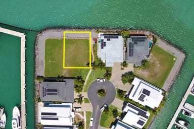 Property 12 The Cove, AIRLIE BEACH QLD 4802 IMAGE 0