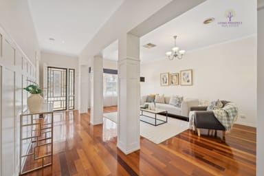 Property 21 Rupertswood Drive, BROOKFIELD VIC 3338 IMAGE 0