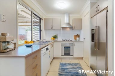 Property 1/9 Progress Avenue, BEACHMERE QLD 4510 IMAGE 0