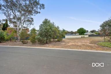 Property 1 Bettalan Court, Spring Gully VIC 3550 IMAGE 0