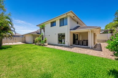 Property 18 Casuarina Drive, MOLENDINAR QLD 4214 IMAGE 0