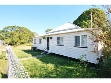 Property 112 James Street, Mount Morgan QLD 4714 IMAGE 0