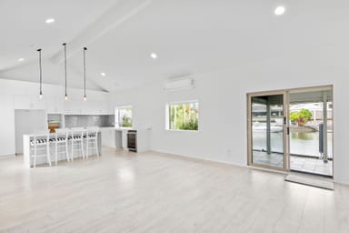 Property 7310 Bayside Close, Sanctuary Cove QLD 4212 IMAGE 0