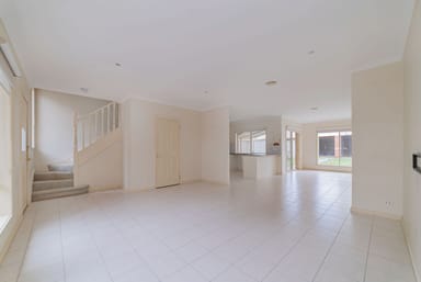 Property 25 Franklin Avenue, ROXBURGH PARK VIC 3064 IMAGE 0