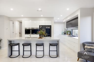 Property 4 Boyne Street, Jimboomba QLD 4280 IMAGE 0