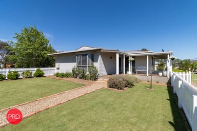 Property 10 Murray Grey Place, BUNGENDORE NSW 2621 IMAGE 0