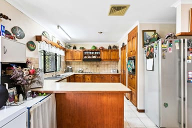 Property 19 Brighton Street, POINT VERNON QLD 4655 IMAGE 0