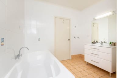 Property 11 Capizzi Close, Emerald Beach NSW 2456 IMAGE 0