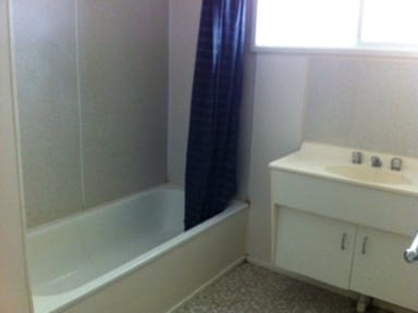 Property 2 Rogers Street, Moura QLD 4718 IMAGE 0