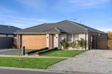 Property 16 Barrett Street, Lancefield VIC 3435 IMAGE 0