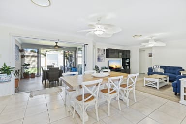 Property 8 Tarvin Close, WELLINGTON POINT QLD 4160 IMAGE 0