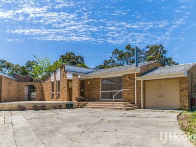 Property 11 Serena Grove, MOUNT NASURA WA 6112 IMAGE 0