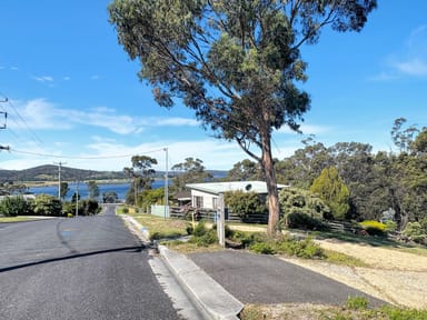 Property 15 Lawry Heights, ST HELENS TAS 7216 IMAGE 0