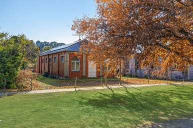 Property 35 Forest Street, Woodend VIC 3442 IMAGE 0