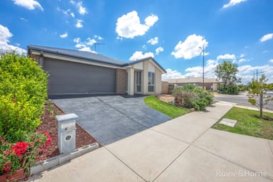 Property 124 James Melrose Drive, BROOKFIELD VIC 3338 IMAGE 0