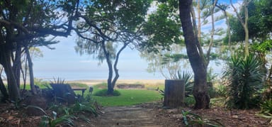 Property 86 Bayside Drive, Beachmere QLD 4510 IMAGE 0