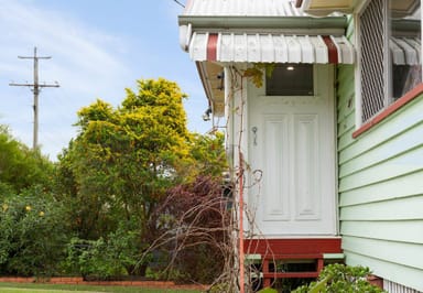 Property 27 Wall St, Bundamba QLD 4304 IMAGE 0