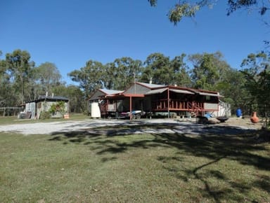 Property 208 Clarke Rd, Lowmead QLD 4676 IMAGE 0