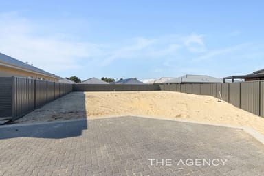 Property 32 Arrowsmith Loop, South Guildford WA 6055 IMAGE 0