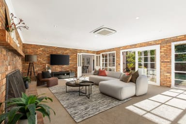 Property 17 Hertford Crescent, Wheelers Hill VIC 3150 IMAGE 0