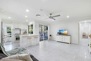 Property 8 Stephania Court, CORNUBIA QLD 4130 IMAGE 0