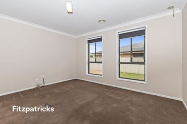 Property 8 Pinnacle Place, Estella NSW 2650 IMAGE 0