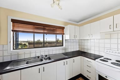 Property 38/2 Benjamin Street, Mount Lofty QLD 4350 IMAGE 0