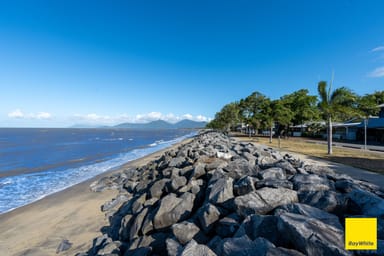 Property 179 Oshea Esplanade, Machans Beach QLD 4878 IMAGE 0