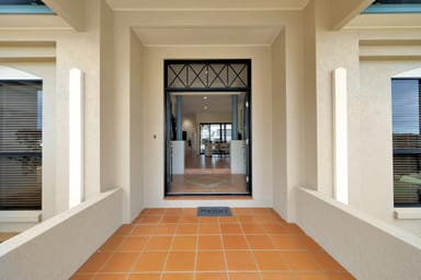 Property 6 Robina Drive, AVOCA QLD 4670 IMAGE 0