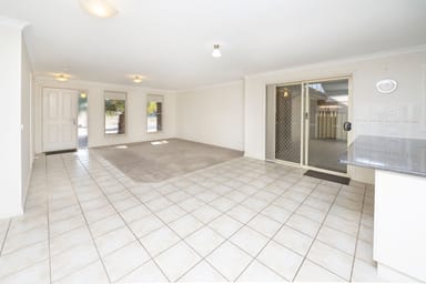Property 5 Village Way, Swan Hill VIC 3585 IMAGE 0